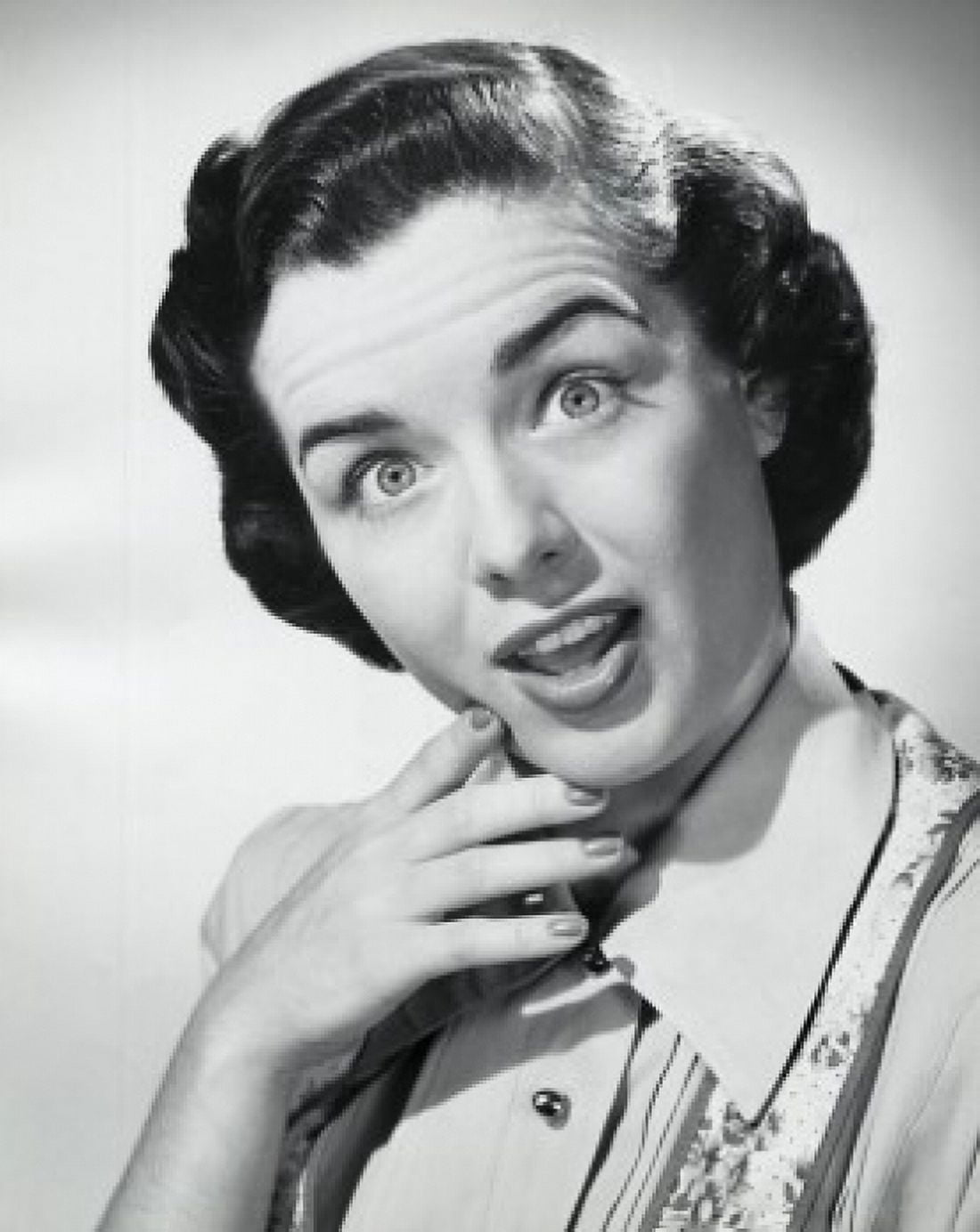 Studio portrait of young woman looking surprised Canvas Art - (18 x 24)