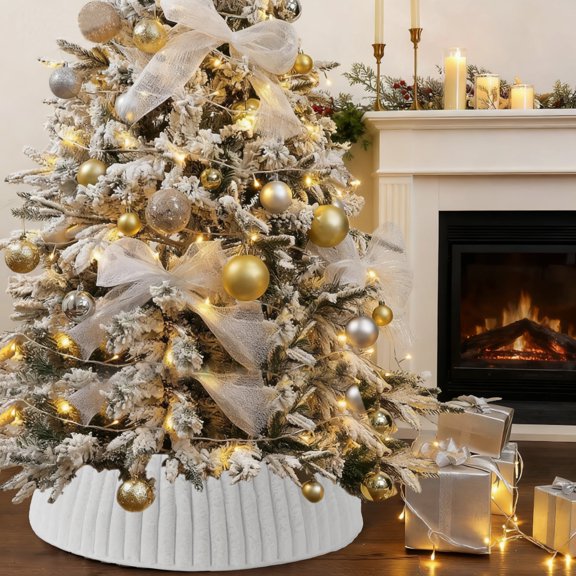 Studyset Christmas Tree Collar, Luxury Plush Foldable Xmas Tree Base Cover Ring Skirt with Stripe Textured Pattern for Xmas New Year Holiday Party Decor, Easy to Set Up & Storage, 23"-28"