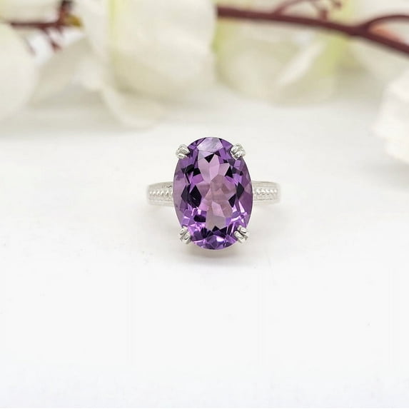 Stunning Purple Amethyst Ring-Amethyst Cocktail Ring-February Birthstone Ring Her-Designer Purple Gemstone Ring-Vintage Amethyst Ring Silver
