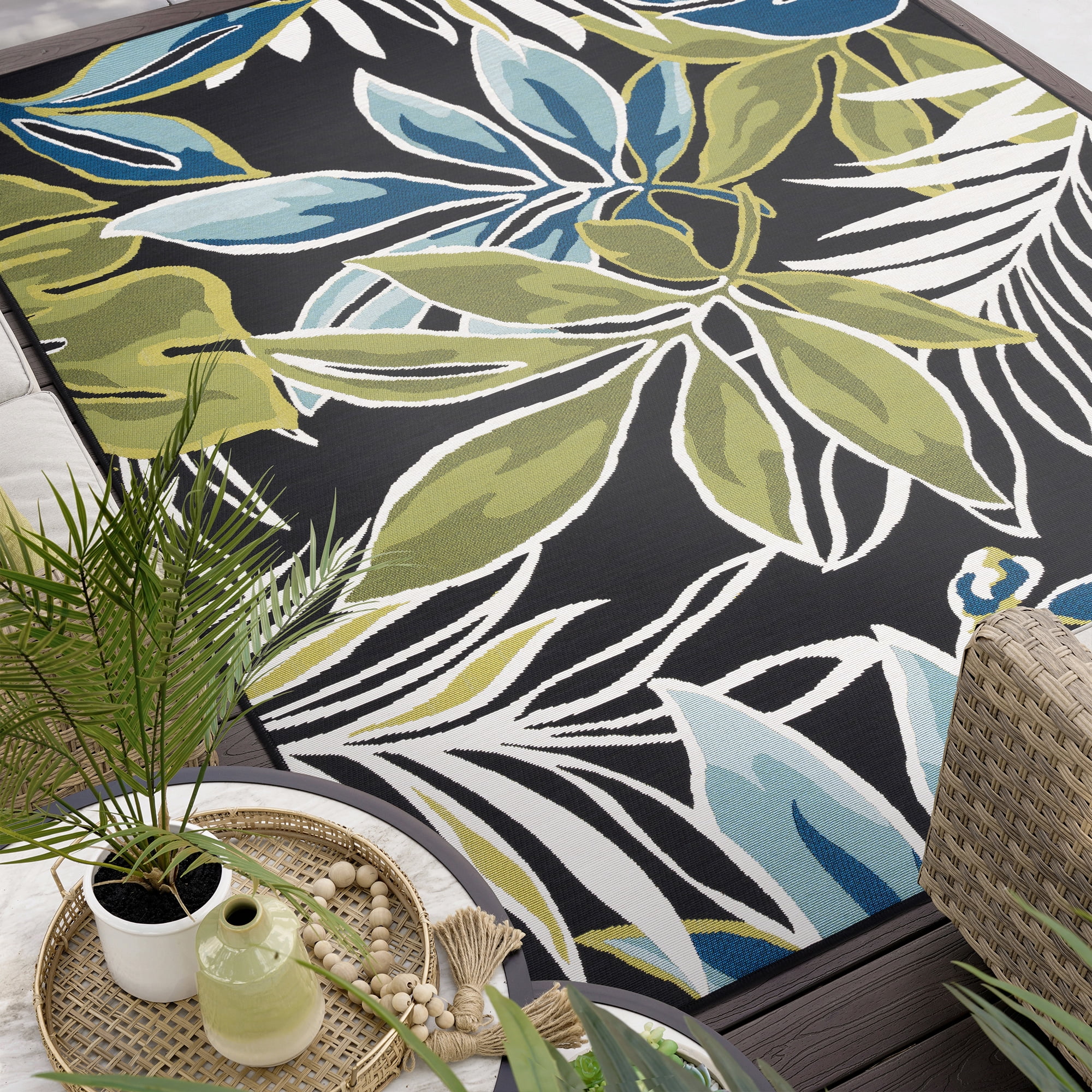 Stunning Transitional 9' x 12' Black and Blue Polypropylene Outdoor Area Rug