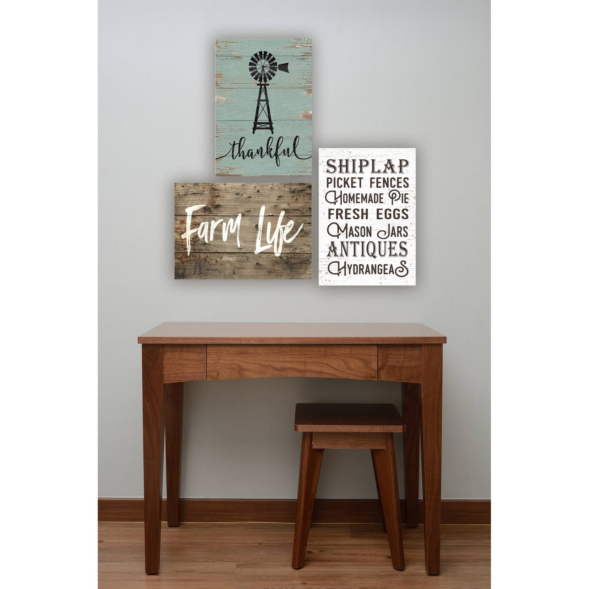 Farm Life Distressed Wood Look Wall Plaque Art 10 x 15