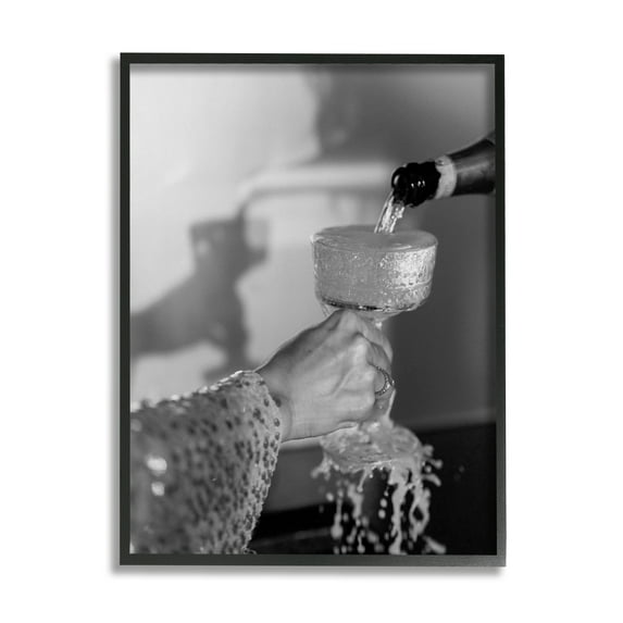 Stupell Industries Classy Champagne Pour Splash Food & Beverage Photography Black Framed Art Print Wall Art, 16 x 20