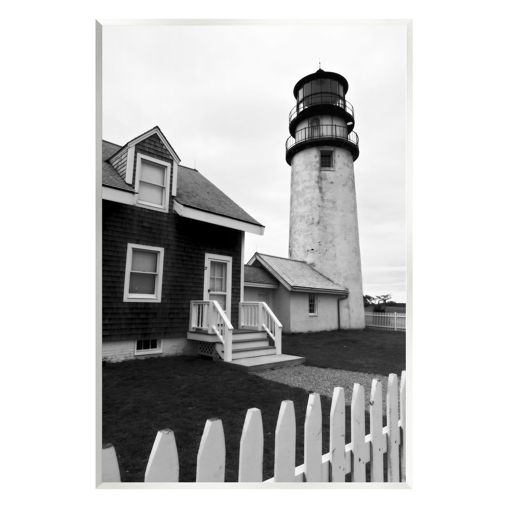 Stupell Industries Coastal Lighthouse with Fence Nature Photography Unframed Art Print Wall Art, 13 x 19