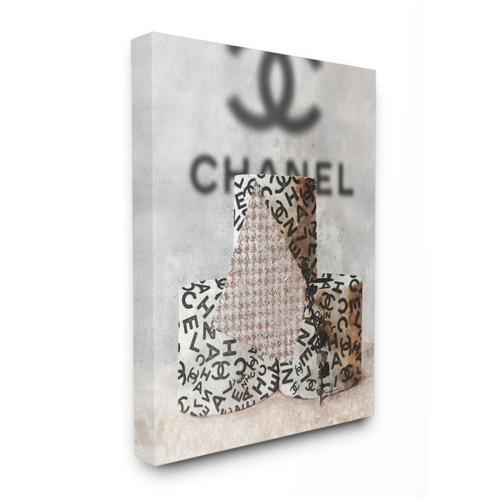 Stupell Industries Fashion Forward Toilet Paper Designer Detail Designed by Ziwei Li