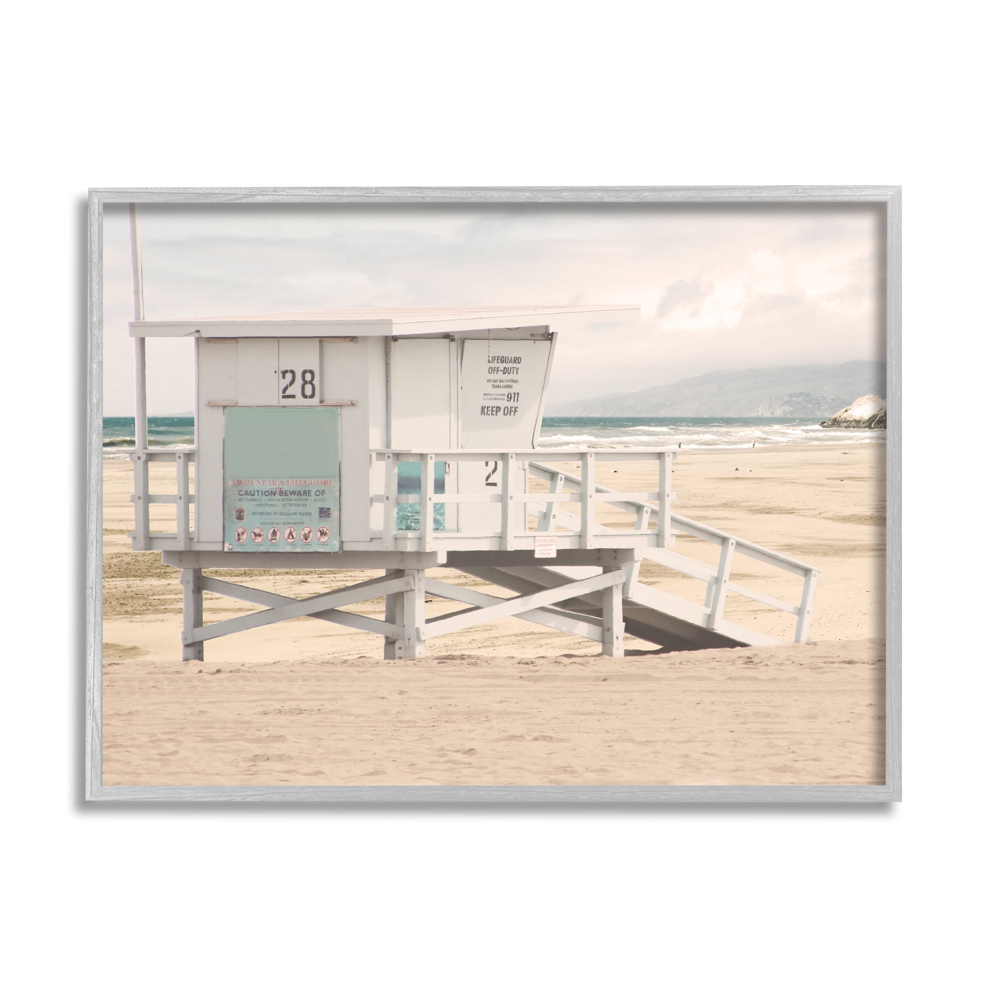 Stupell Industries Lifeguard Hut on Beach Landscape Photography Gray Framed Art Print Wall Art, 20 x 16