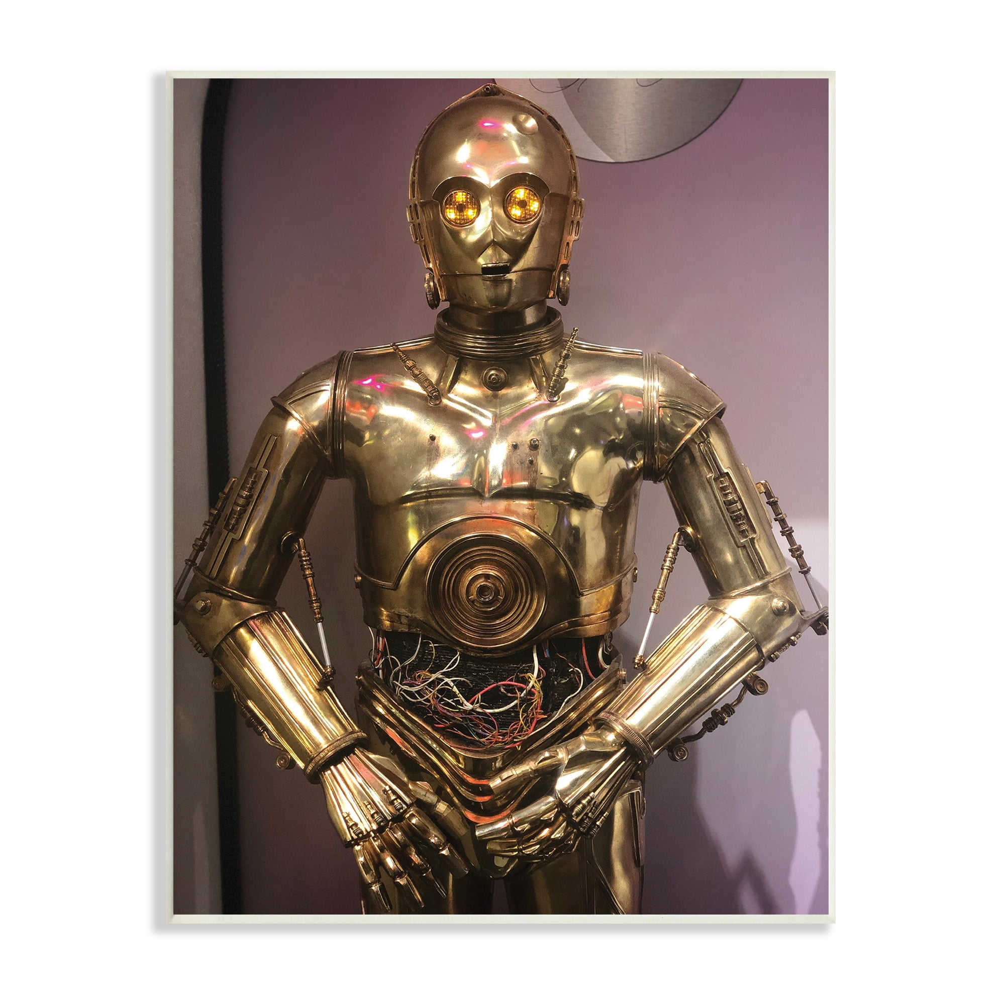 Stupell Industries Retro Sci-Fi Icon Cinematic Space Robot, 10 x 15, Designed by Nice Nshuti