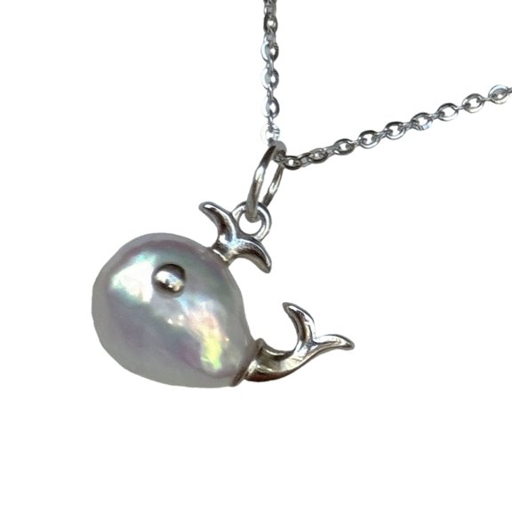 Sturdy Alloy Whale Pendant Necklace Stylish Daily Wear Jewelry Accessory