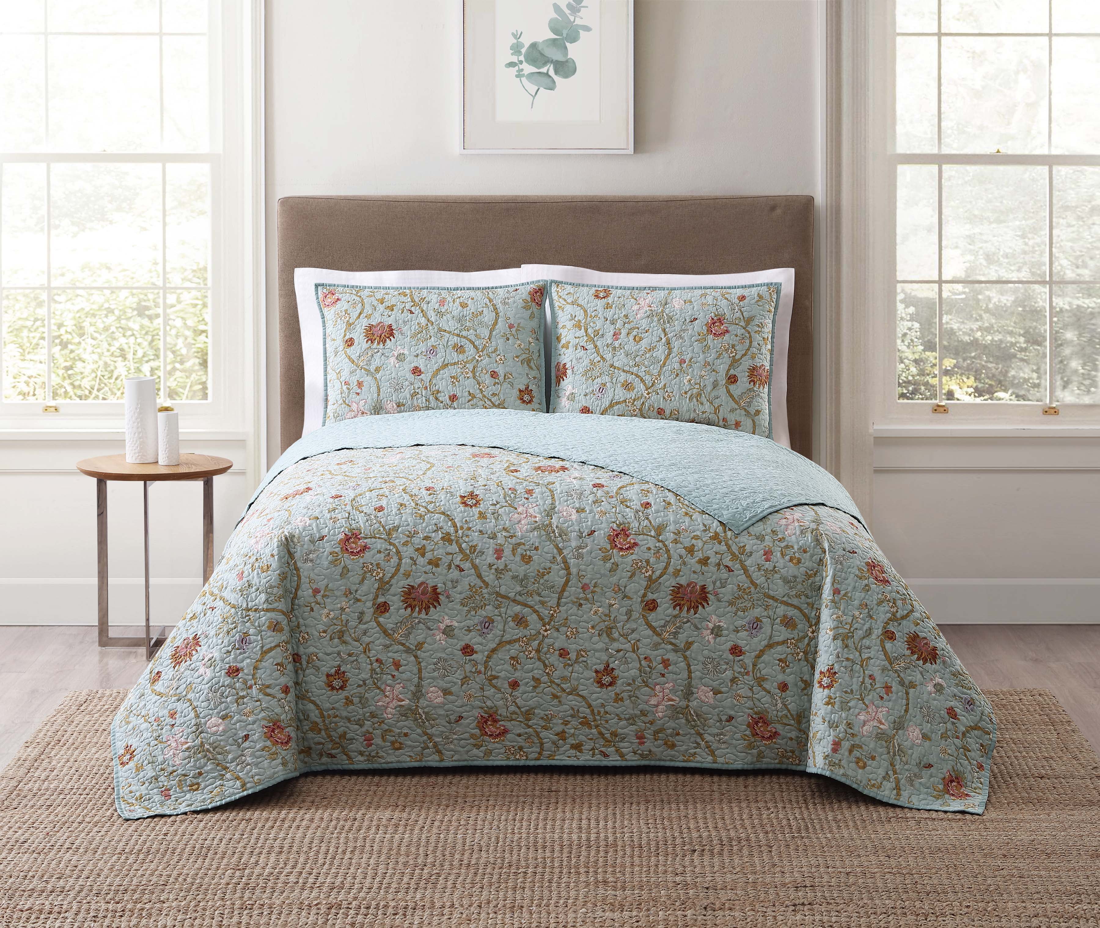 Blue Twin Reversible Cotton Quilt Set