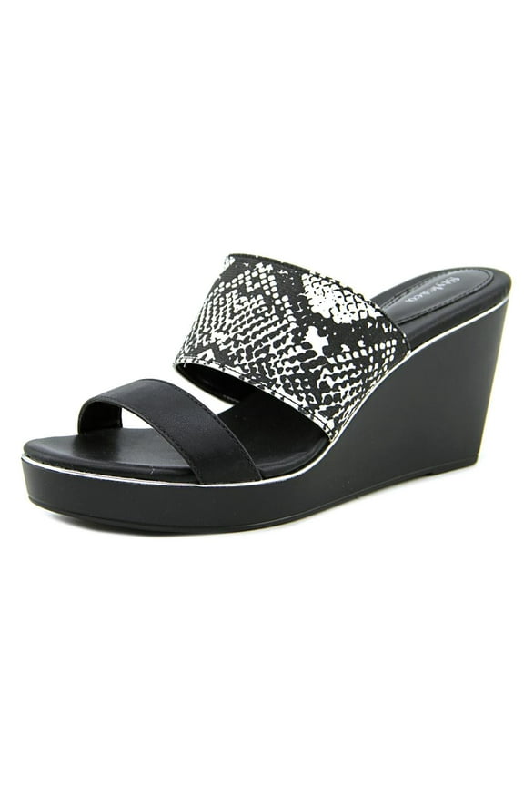 Style Co. Laineyy Wedge Sandals Blackwhite Snake black