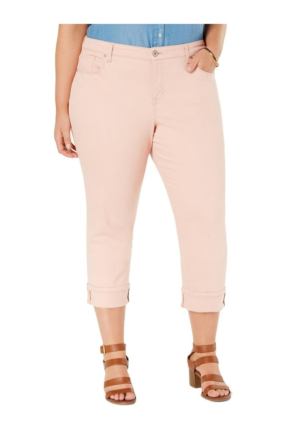 Womens Plus Cuffed Mid-Rise Capri Jeans
