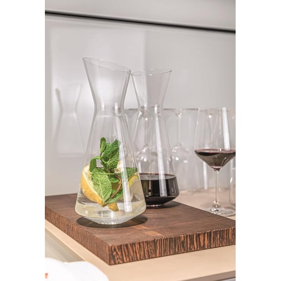 Style Crystal Wine Decanter, Elegant Carafe for Red and White Wine, Modern Glass Pitcher for Wedding Gifts, Housewarming, Hosting Essentials, Home Bar, 33 oz (1 L), Set of 1