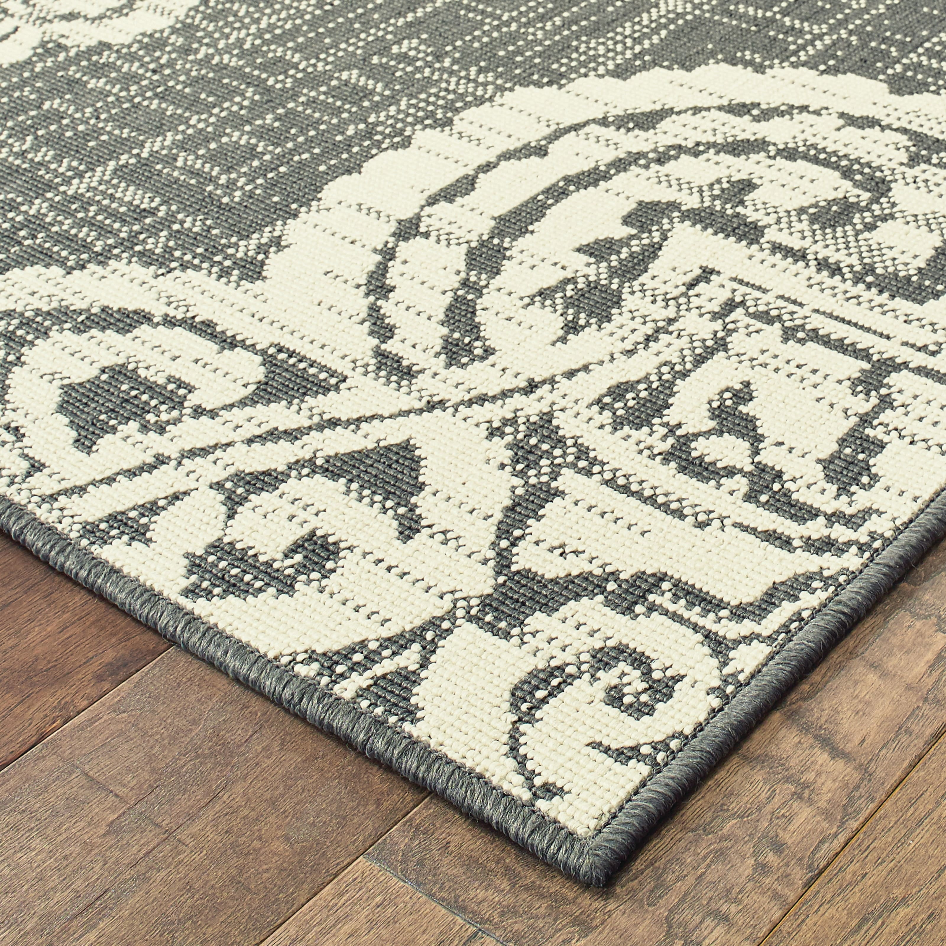 Looped Outdoor Rug Style Haven Marianna Center Medallion Loop Pile Indoor Outdoor Rug Grey ...