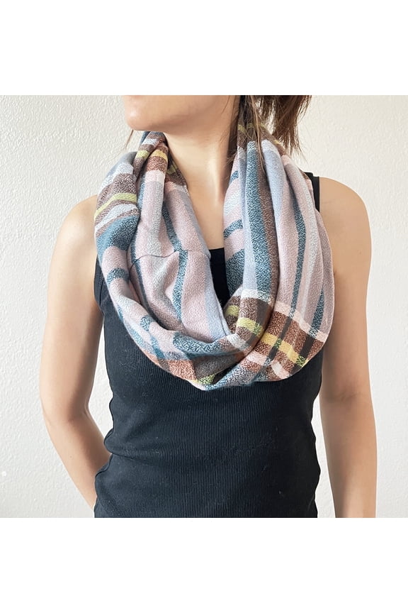 Winter Plaid Infinity Scarf with Hidden Zipper Pocket Fashion Travel Scarf for Women and Men (Brown + Grey)