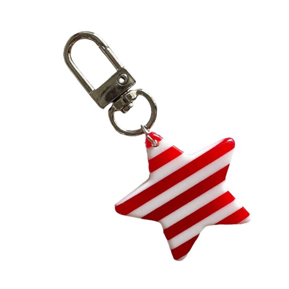 Stylish Alloy Resin Key Ring Star Charm Keychain With Delicate Striped Decoration Accent For Purse Backpacks Camera
