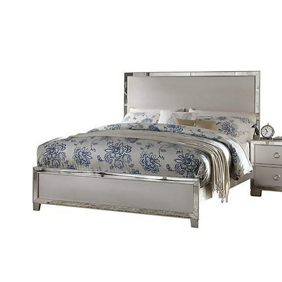 Stylish And Deluxe Queen Size Panel Bed, Silver