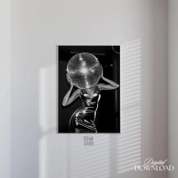 Stylish Disco Ball Girl Print Disco Head Woman Poster 70S Black And White Wall Art Girly Dorm Room Chic And Trendy Apartment Decor UNFRAMED
