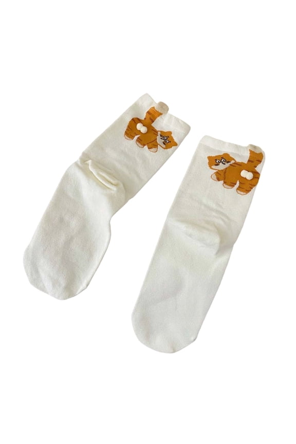 Stylish Fuzzy Balls Cats Sport Ankle Socks, Lightweight Stretchy Fabric Breathable Cuff, Women's Casual Footwear