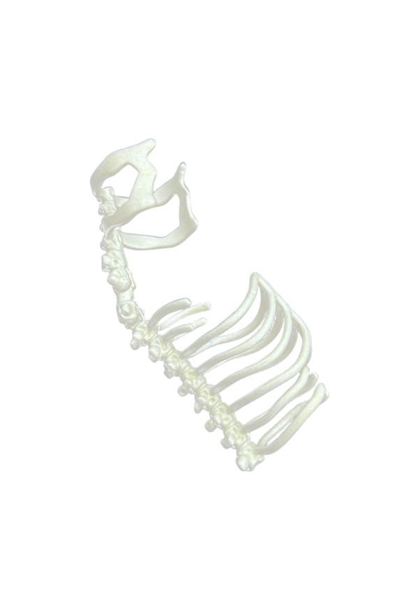 Stylish Hollow Rings Suitable for Punk and Alternative Style Enthusiasts