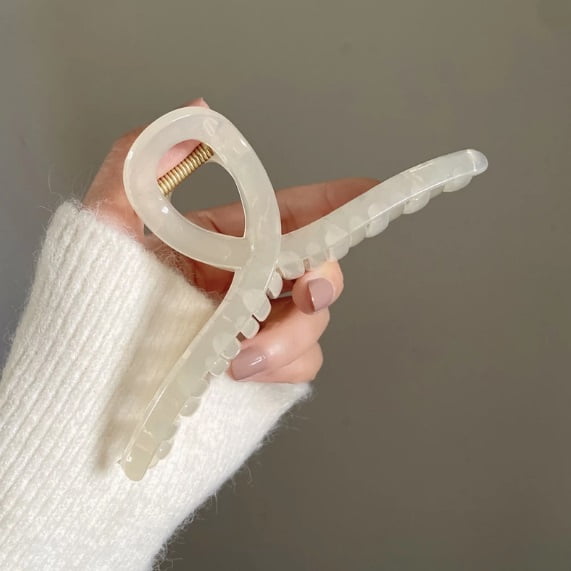 Stylish Jelly Color Shark Hair Clip - Strong Grip for Thick Hair, Perfect for Daily Wear and Special Occasions