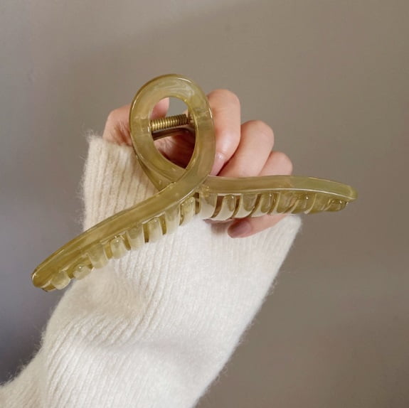 Stylish Jelly Color Shark Hair Clip - Strong Grip for Thick Hair, Perfect for Daily Wear and Special Occasions