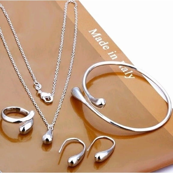 Stylish Jewelry Set Featuring Dynamic Water Drop System for Everyday Elegance