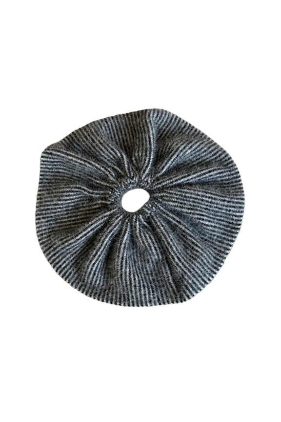 Stylish Oversized Hair Scrunchies Stretchy Ponytail Holder For Women Girls