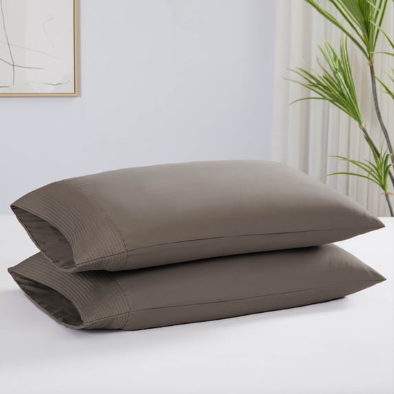 Stylish Pleated Hem 21-inch Extra Deep Pocket Comfortable Microfiber Sheet Set by Southshore Fine Linens