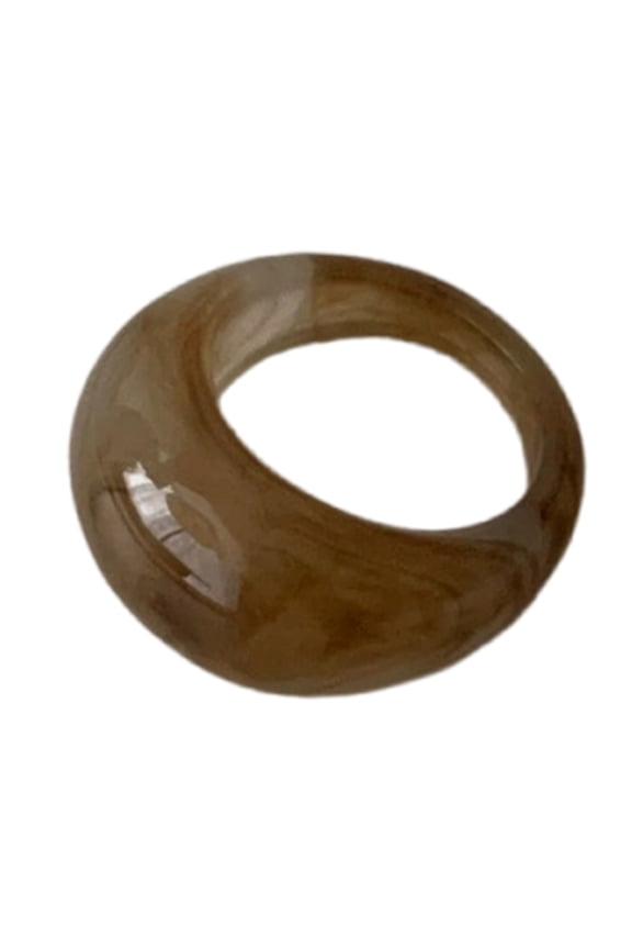 Stylish Resin Cocktail Rings Glossy Finish Lightweight Design Multiple Color Options Perfect For Everyday Jewelry