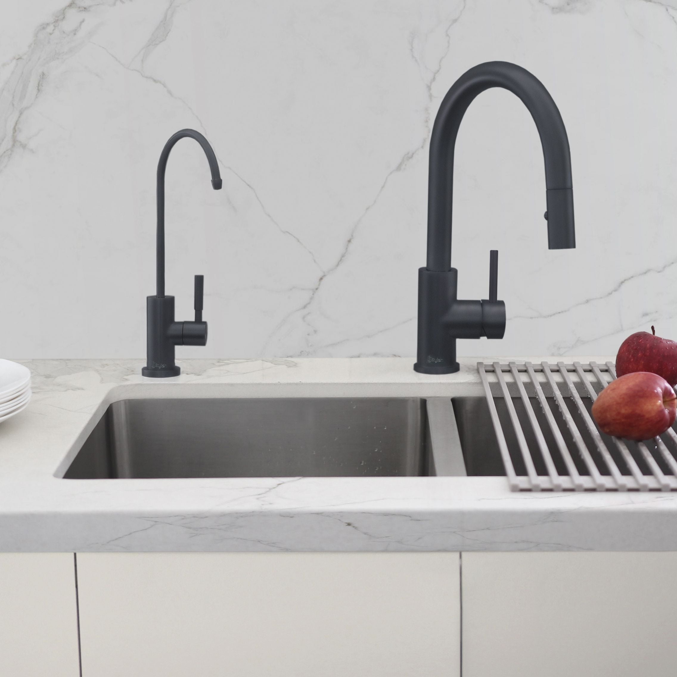 Stylish Ht 14” Matte Black Single Handle Kitchen Faucet with Drinking Water Tap K131NK142N