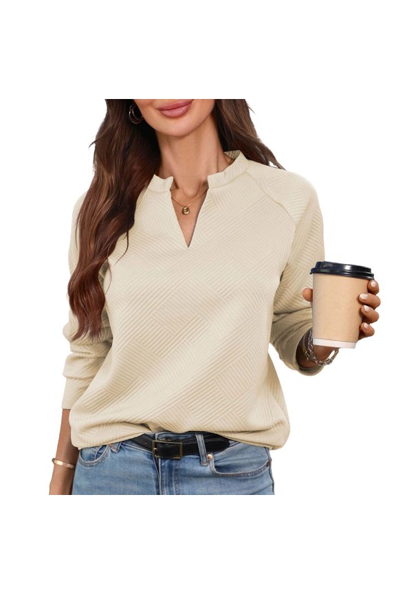 Women's V Neck Top Notched Collar Long Sleeve Raglan Sleeve Quilted Texture Pullover for Casual Work and Weekend Outings Versatile Blouse