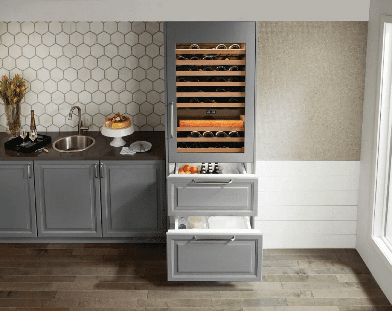 Sub-Zero IW-30CI-RH 30 Inch Integrated Smart Wine Storage with