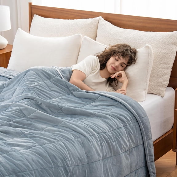 Suedemink & Loftmink Quilted Blanket, Ultra-Soft Reversible Fleece Blanket, Lightweight & Warm, Ideal for Couch, Sofa & Bed, All-Season Comfort, Polar Blue, 90 in × 90 in