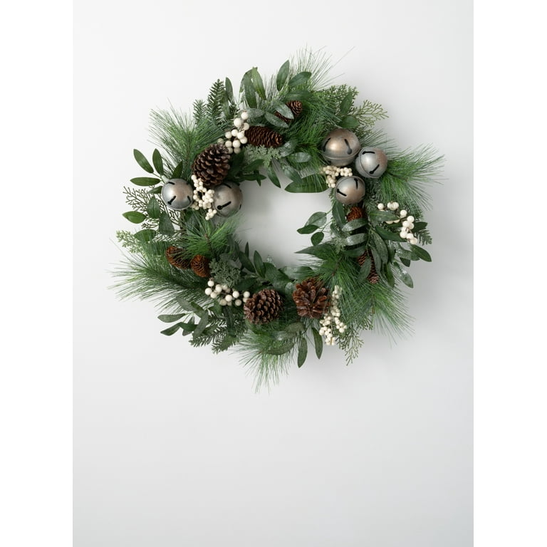 Sullivans 21-in Indoor/Outdoor Green Pine Artificial Christmas Wreath in  the Artificial Christmas Wreaths department at