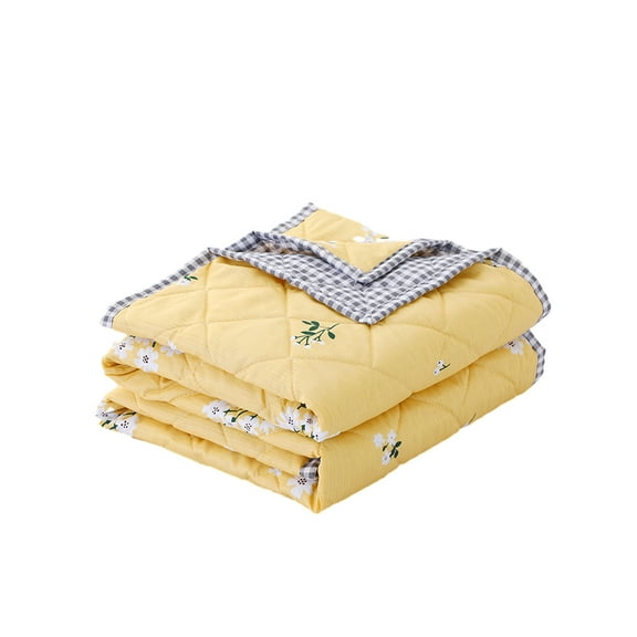 Summer Cooler Quilt for Hot Sleepers with Night Sweats - Cooling Blanket Absorbs Body Heat for Cooler Sleep on Warm Nights