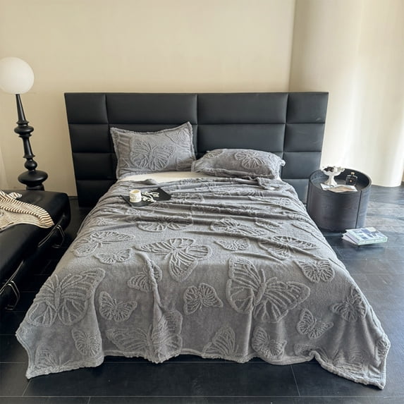 Summer Cooling Quilt with Ice Fabric, Breathable Heat-Absorbing Blanket for Hot Sleepers, Machine Washable All-Season Cool Comforter for Adults, Childs and Babies