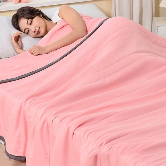 Summer Cooling Quilt for Hot Sleepers – Double Sided Cold Effect Blanket for Night Sweats & All-Season Use