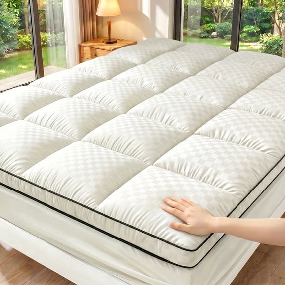 Summer Cooling Quilted Waterproof Mattress Protector, Ultra Soft Breathable Extra Deep Pocket Fitted Bed Cover for Hotel & Dorm(White,Twin)