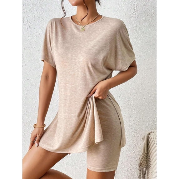 Summer Fashion Womens Two-Piece Set Solid-Color Casual Round-Neck Slit Top And Tight Shorts
