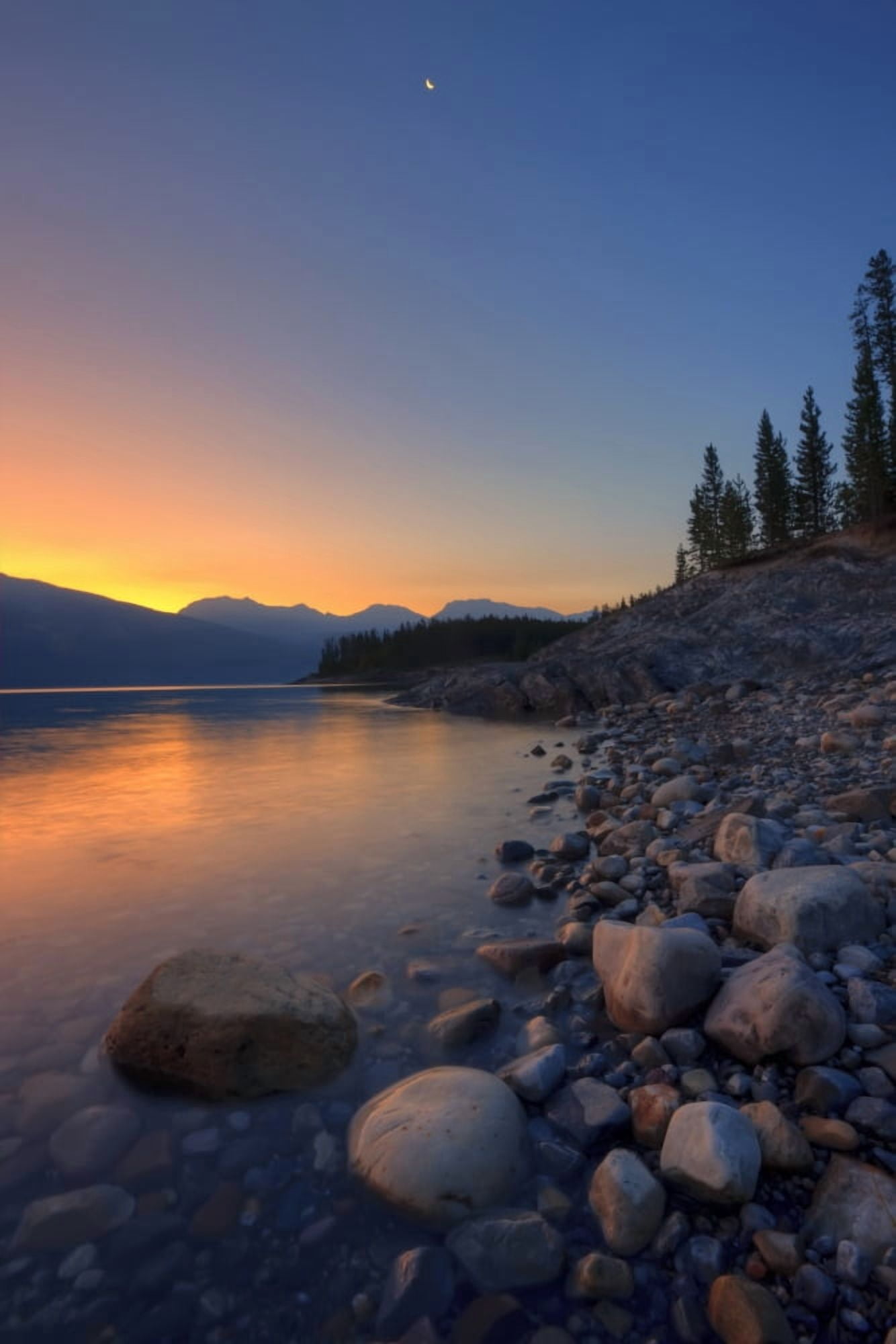 Summer Sunrise On Abraham Lake In The Canadian Rockies Alberta Canada Canvas Art - Dan Jurak Design Pics (22 x 34)