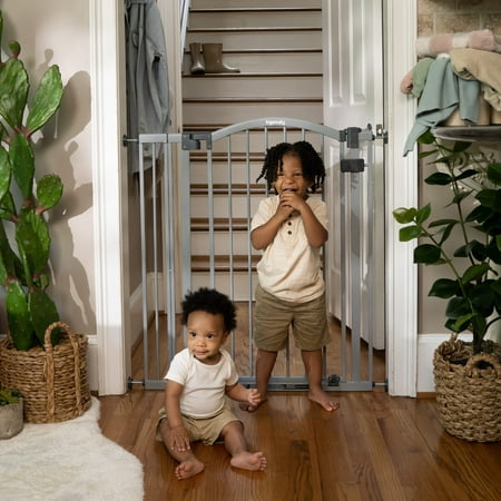 Summer Infant Extra Tall & Wide Safety Pet and Baby Gate, 29.5"-53" Wide, 38" Tall - Gray