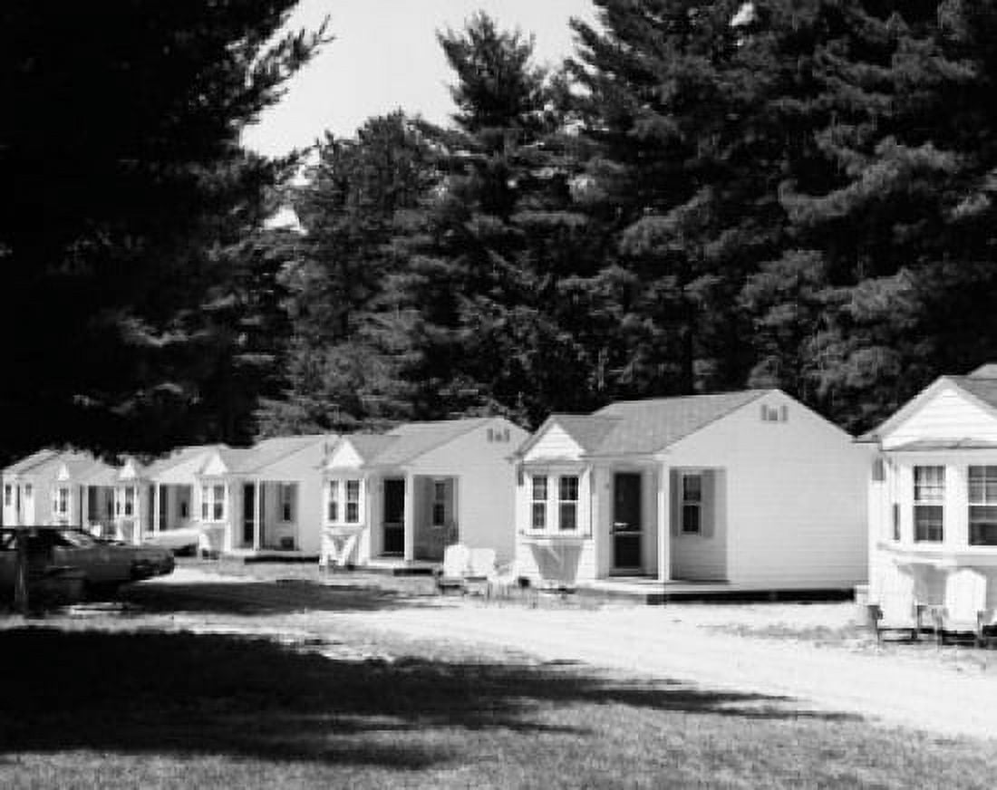 Summer cottages in a row Canvas Art - (18 x 24)