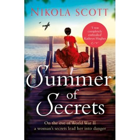 Pre-Owned Summer of Secrets: A riveting and heart-breaking novel about dark secrets and dangerous romances (Paperback) by Nikola Scott