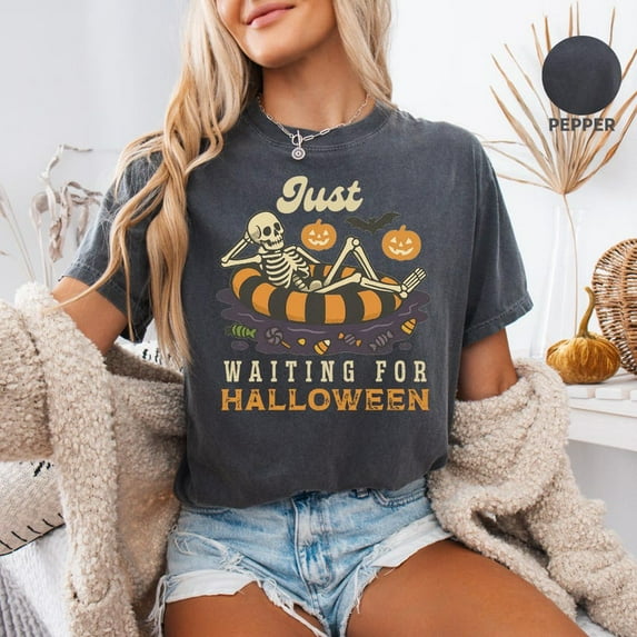 Summerween Shirt, Summer Shirt, Spooky Summer Tee, Retro Summer, Girly Summer, Beach Vibes Tee, Halloween Shirt