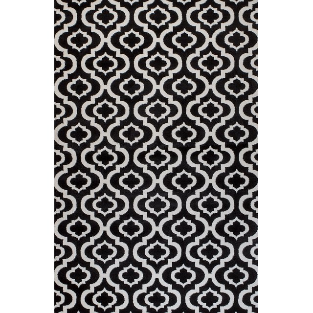 Summit Black, White, Moroccan Trellis Area Rug (5' x 7')