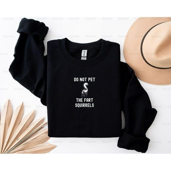 Summit85 Funny Do Not Pet the Fart Squirrels Skunk Graphic Tee T-Shirt, SW, Hoodie, for Unisex, up to size 5XL.