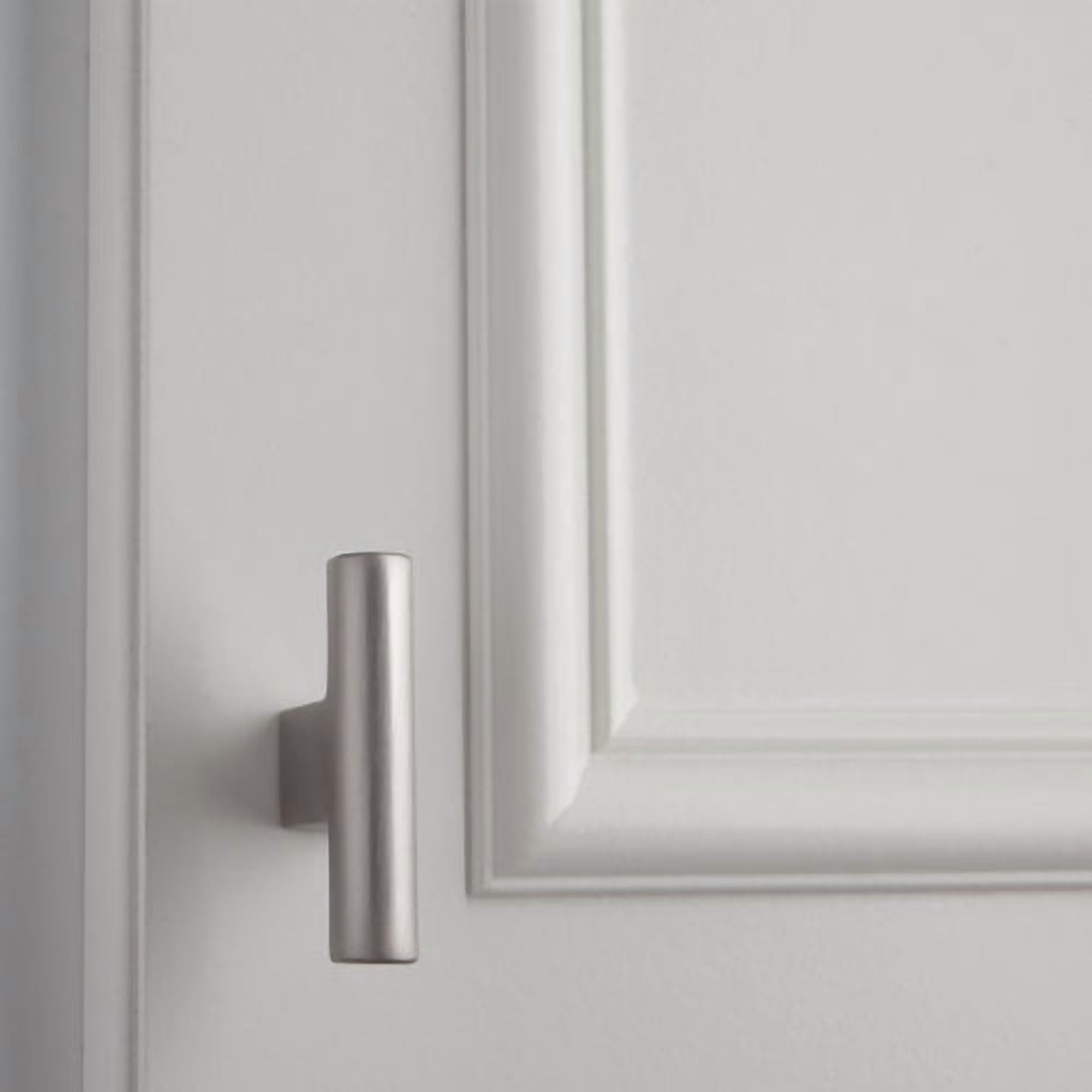 Sumner Street Home Hardware Vail 2" Satin Brass Knob