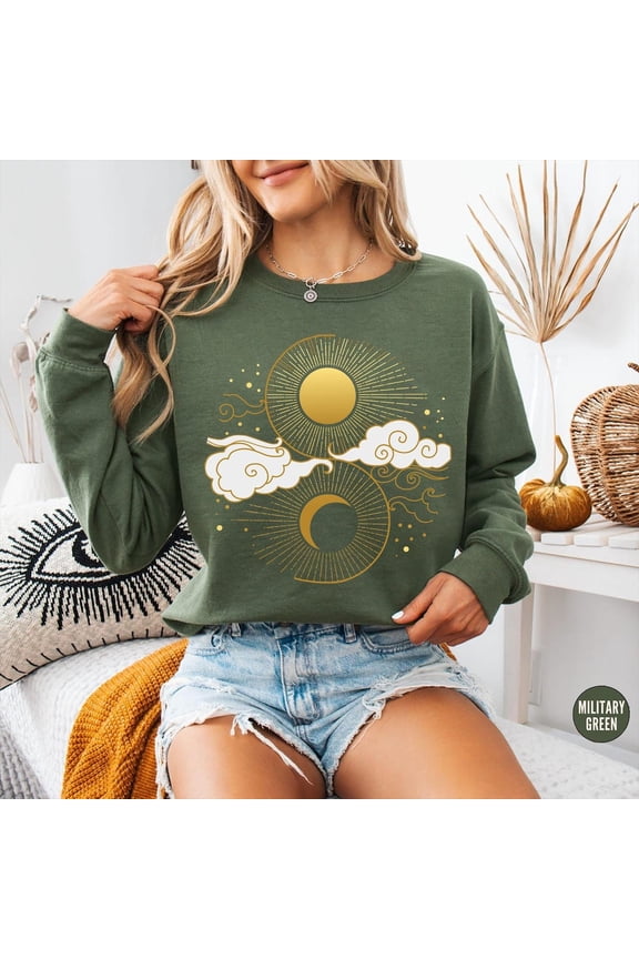 Sun and Moon Sweatshirt Aesthetic Shirt Yoga Shirt Pagan Clothing Aesthetic Clothing Celestial Clothing Moon T-Shirt Sun Shirt Celestial Tee Sweatshirt All Size S-5XL