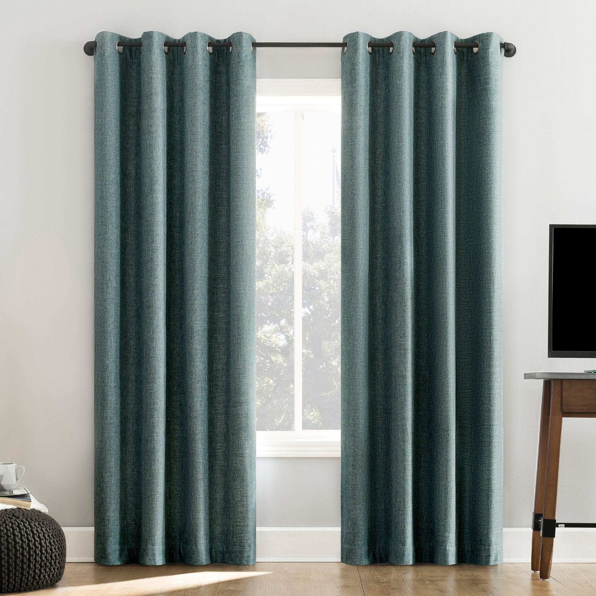 Sun Zero Blackout Curtains 2packnull