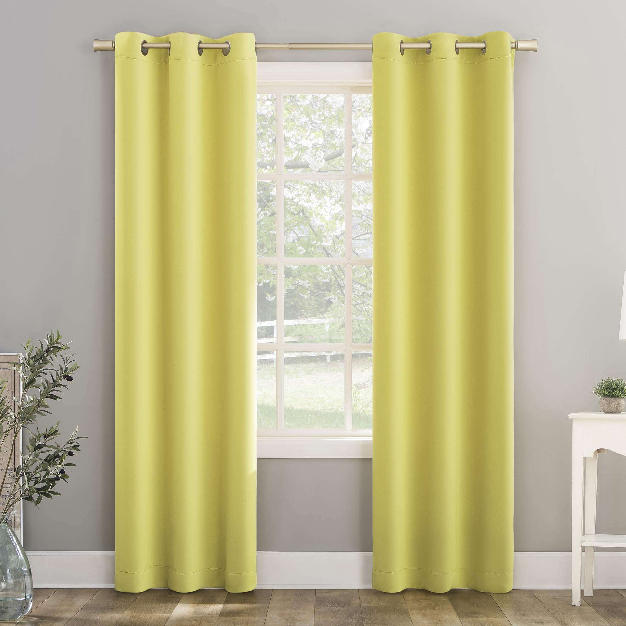 Sun Zero Riley Kids Bedroom 40 in. W x 63 in. L Blackout Grommet
