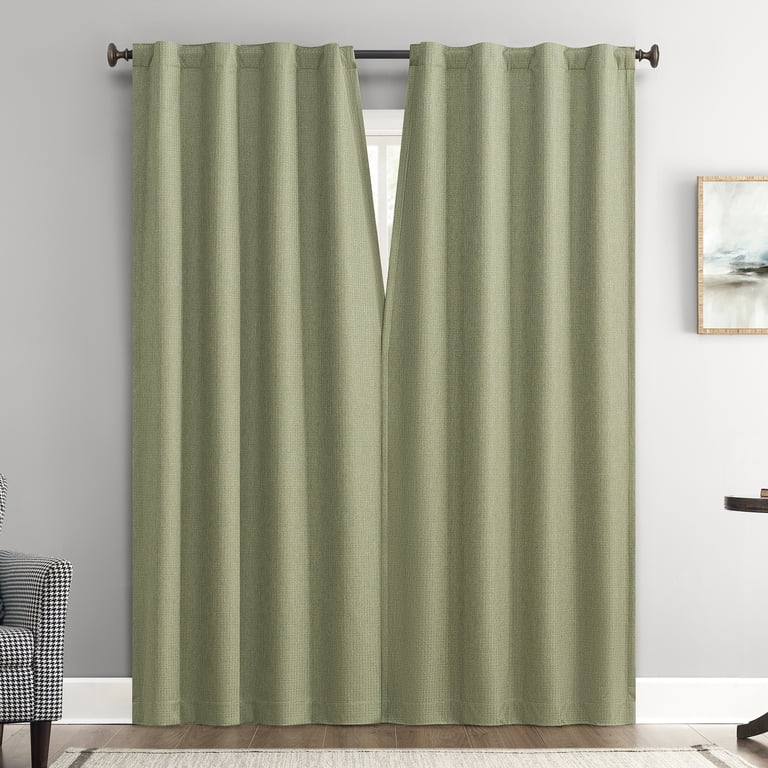 Sun Zero Vance 2-Piece Magnetic Closure 100% Blackout Back Tab